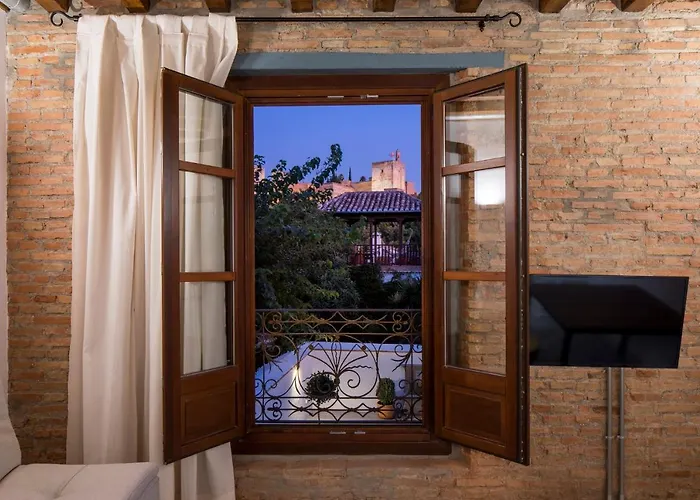 Carmen De Vidal - Un Mirador A La Alhambra